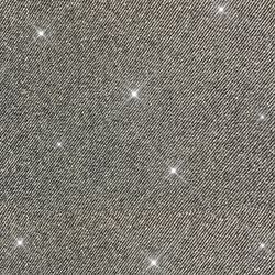 Color – silver tone
