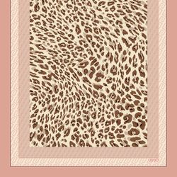 Color – pink
