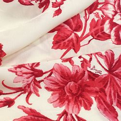 Color – red