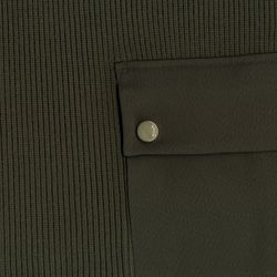 Color – olive green