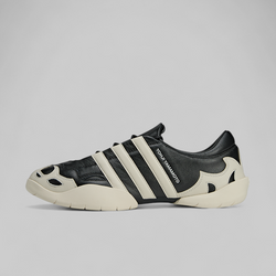 Regu 2002 - Black
