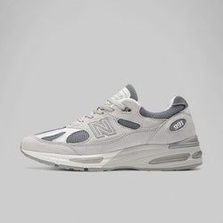 991v2 Made In UK - Nimbus Cloud