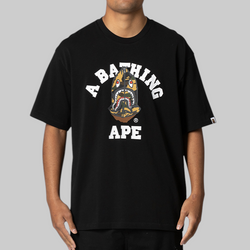 1st Camo Shark Seijin College Relaxed Fit T-Shirt - Black