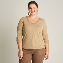 Color – Camel
