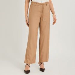 Color – Camel