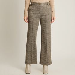 Color – Beige