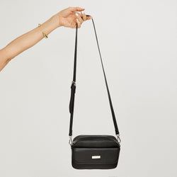 Color – Negro
