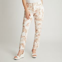 Color – Beige