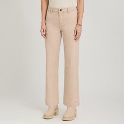 Color – Camel