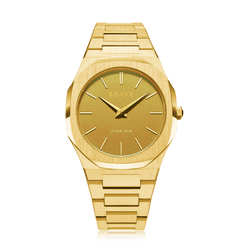 Model – GoldPassion