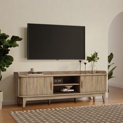 Option – TV stand