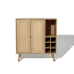 Wine cabinet