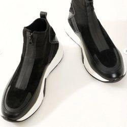 Color – Black