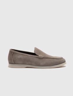 Color – Beige