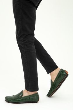 Color – Green