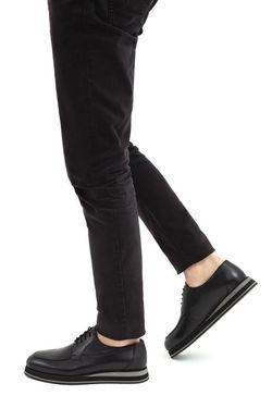 Color – Black