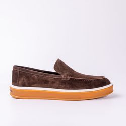 Color – Brown
