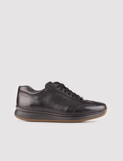 Color – Black