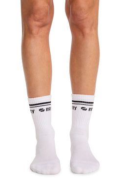 Color – White/Black