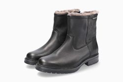 Color – Black Montana 8900