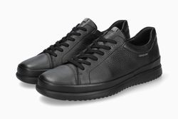 Black 1300/00 With Black Sole