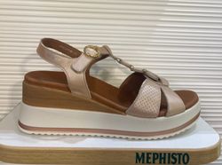 Pale Blush 1010F