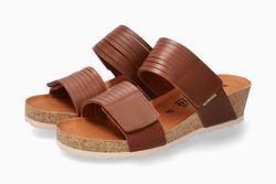 Color – Hazelnut