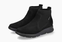 Black 6900