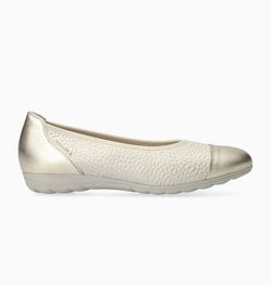 Color – Light Sand 9502/21912