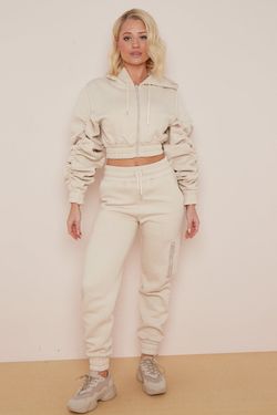 Colour – Oatmeal