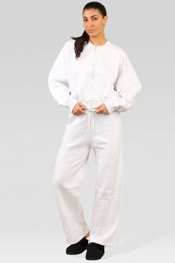 Colour – Light Grey