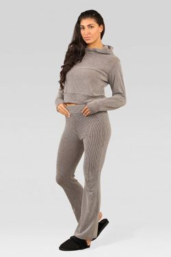 Colour – Mocha