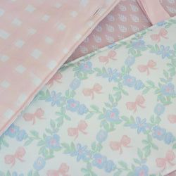 Bow & Bloom
