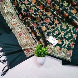 Colors – Bottle Green