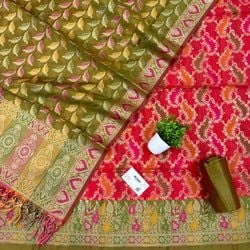 Colors – Red X Mehendi