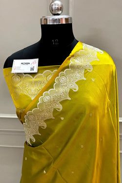 Mehendi Yellow