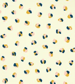 Color – Pebble / Milkshake