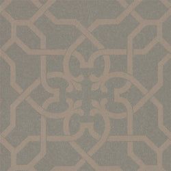 Color – Charcoal/Gilver