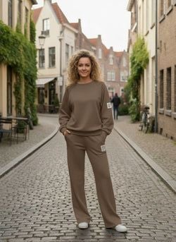 Kleur – Dark taupe