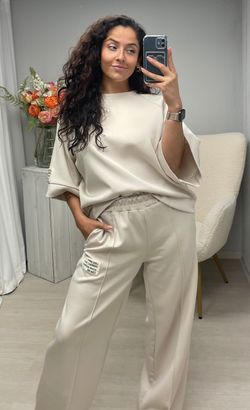 Kleur – Beige