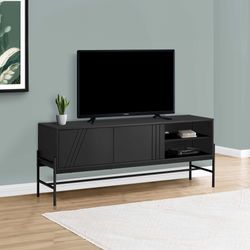Color – Black