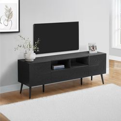 Color – Black