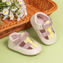 Color – Beige