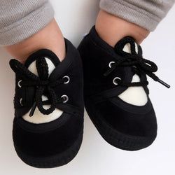 Color – Black