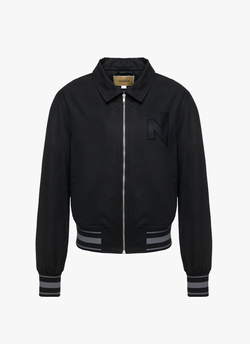 FARBE – BLACK