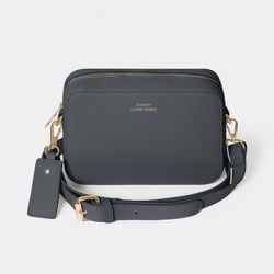 Colour – Black