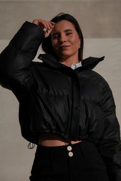 Color – Black