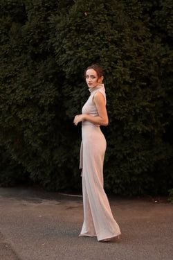 Color – Beige