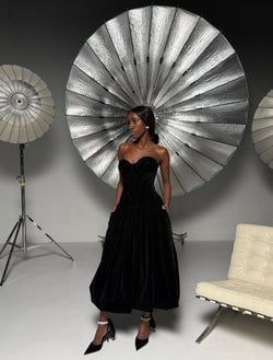 Culoare – Negru