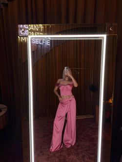 Color – Pink